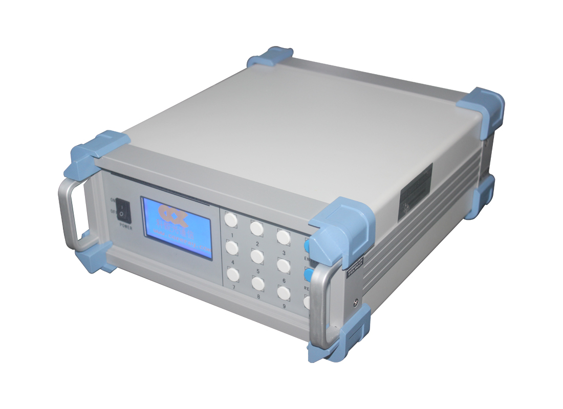 1&times;2 臺(tái)式保偏光開(kāi)關(guān) - 廣西科毅光通信