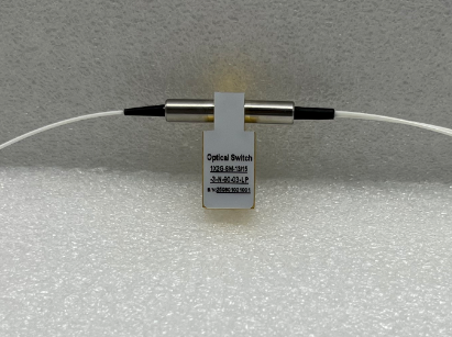 車規(guī)級光開關(guān)±8kV接觸放電ESD防護(hù)測試 車規(guī)級光開關(guān)±8kV接觸放電ESD防護(hù)測試