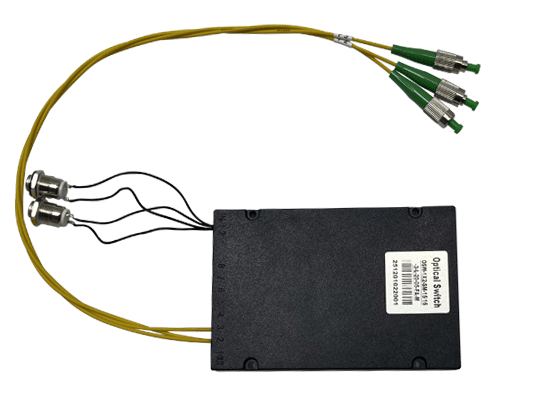 1×2 單模 RS232光模塊開關(guān)產(chǎn)品實(shí)拍圖 - 科毅光通信 1×2 單模 RS232光模塊開關(guān)產(chǎn)品實(shí)拍圖 - 科毅光通信